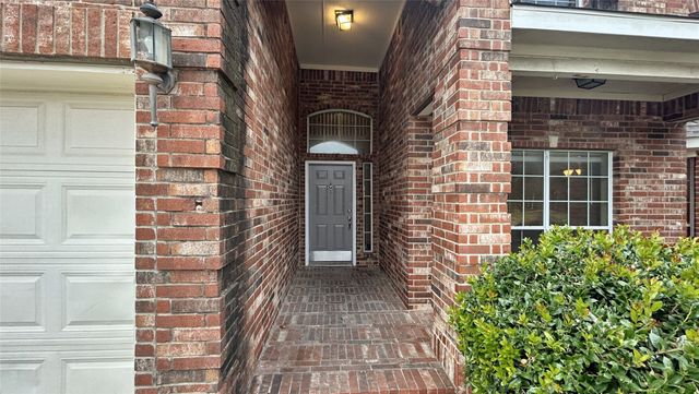 8225 Painted Tree Trail, Fort Worth, TX 76131