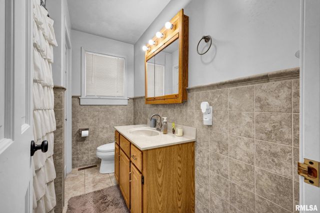 720 ILLINI Drive, East Peoria, IL 61611
