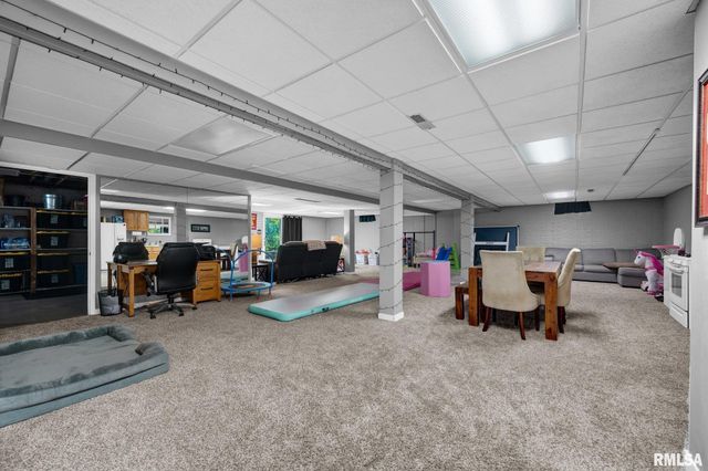 720 ILLINI Drive, East Peoria, IL 61611