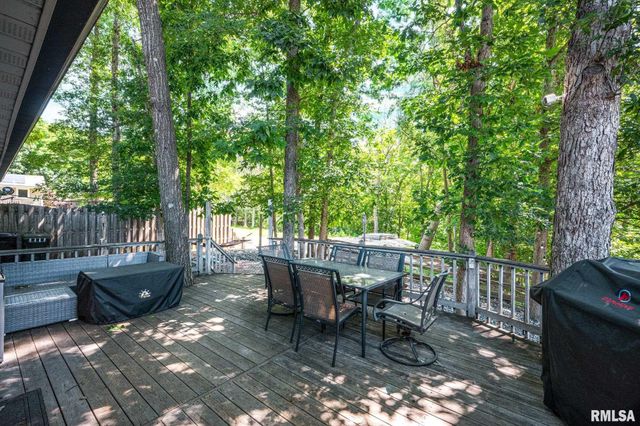 720 ILLINI Drive, East Peoria, IL 61611