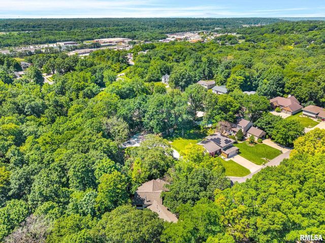 720 ILLINI Drive, East Peoria, IL 61611