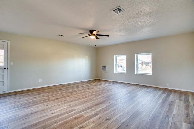 3681 Antelope Drive, Enid, OK 73701