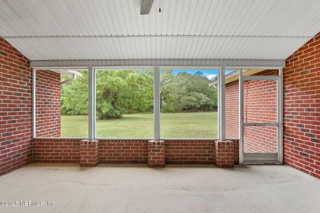 2064 LOUIE CARTER Road, Maxville, FL 32234