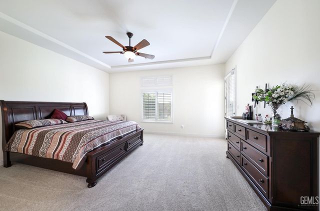 10117 Silverthorne Drive, Bakersfield, CA 93314