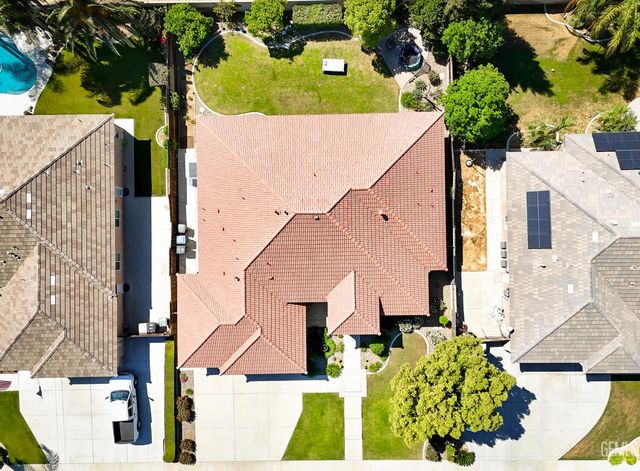 10117 Silverthorne Drive, Bakersfield, CA 93314