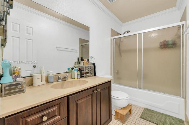 6633 N Parkway Drive 57, Margate, FL 33068