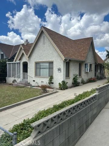 727 E Palm, Burbank, CA 91501