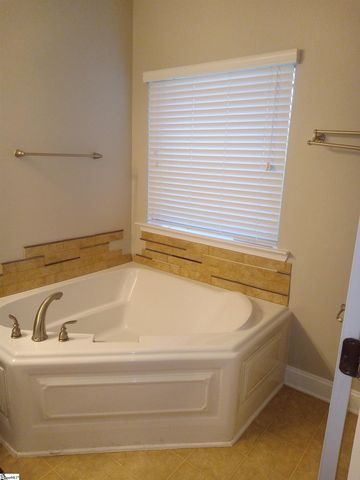 504 Airdale Lane, Simpsonville, SC 29680