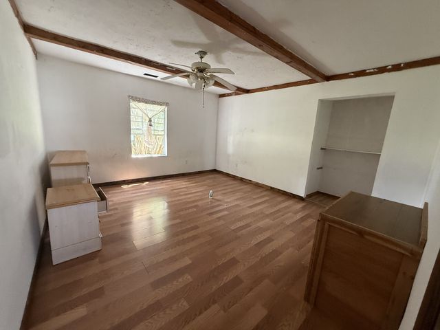 16 Saint Francis St, Englewood, TN 37329