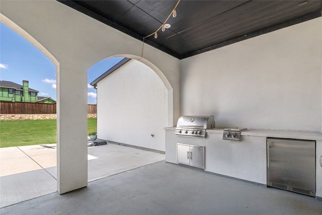 2043 Sicily Lane, Haslet, TX 76052
