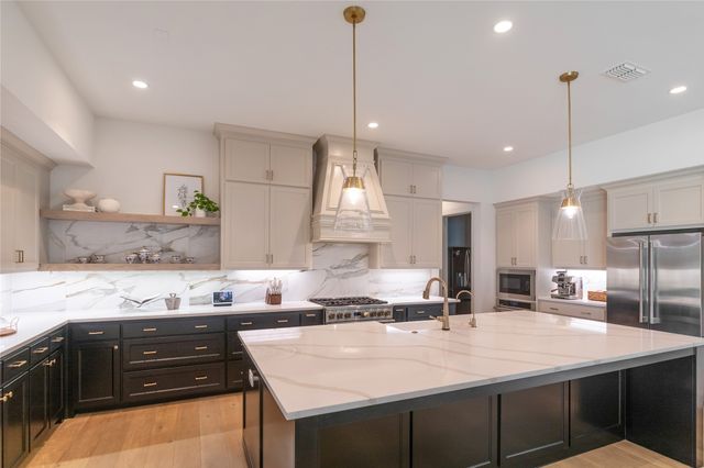 2043 Sicily Lane, Haslet, TX 76052