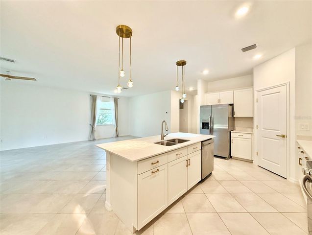 10995 PINOT DRIVE, Venice, FL 34293