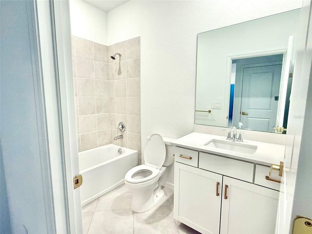 10995 PINOT DRIVE, Venice, FL 34293