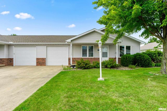 207 EASY Street, Washington, IL 61571
