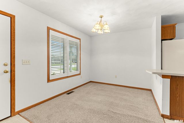 207 EASY Street, Washington, IL 61571