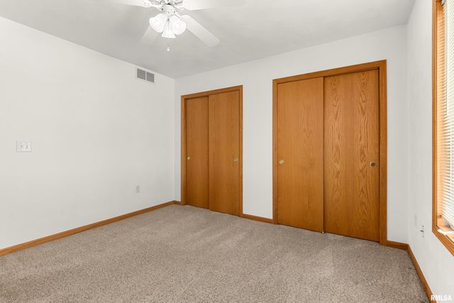 207 EASY Street, Washington, IL 61571