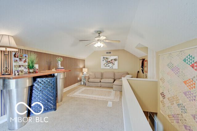 260 Lake Drive, Greenwood, IN 46142