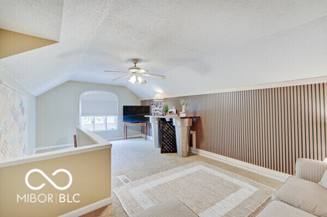 260 Lake Drive, Greenwood, IN 46142