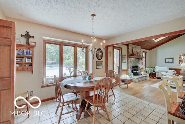 260 Lake Drive, Greenwood, IN 46142