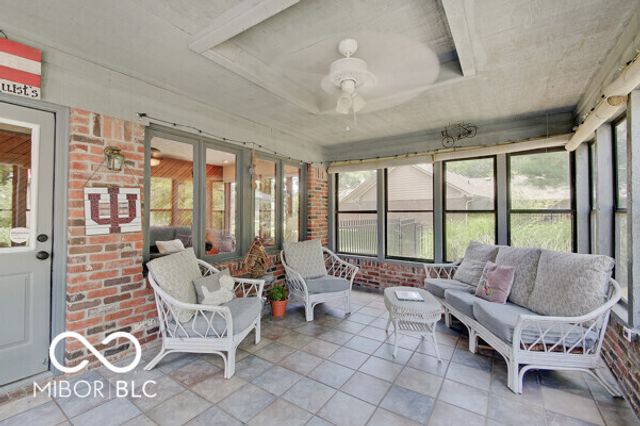 260 Lake Drive, Greenwood, IN 46142
