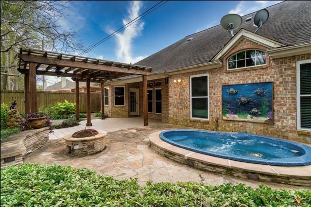 17422 Palisander Court, Spring, TX 77388