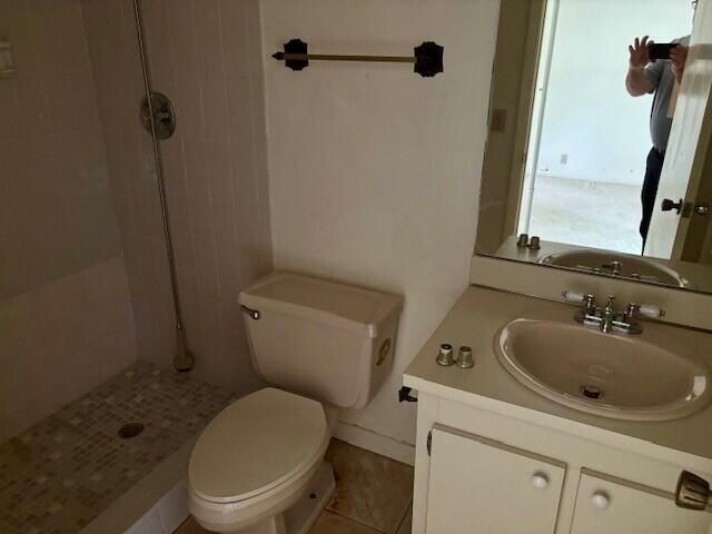 8201 SW 24th Street 23c, North Lauderdale, FL 33068