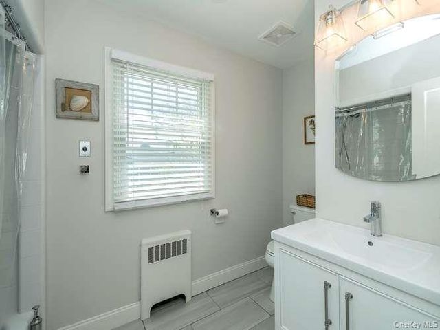 61 Cleveland Avenue, Glen Head, NY 11545