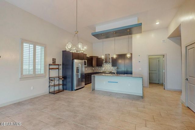 12324 DESERT PALMS Avenue, El Paso, TX 79938