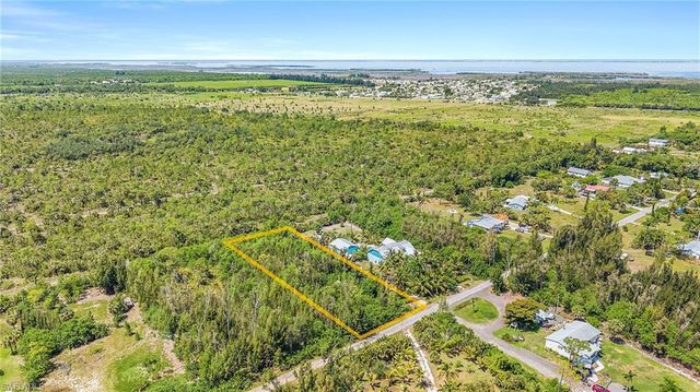 4235 Berkshire RD, St. James City, FL 33956