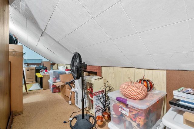 12640 W Wilbur DRIVE, New Berlin, WI 53151