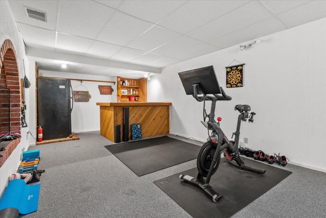 12640 W Wilbur DRIVE, New Berlin, WI 53151