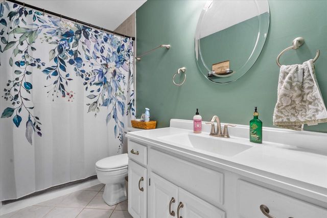 12640 W Wilbur DRIVE, New Berlin, WI 53151