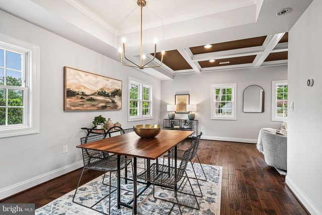 2010 CLARK PL, Alexandria, VA 22308