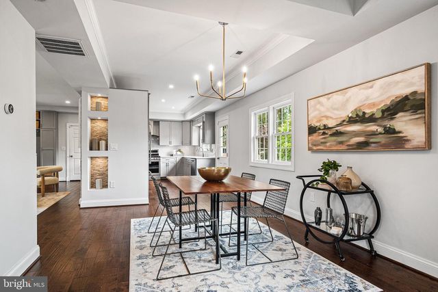 2010 CLARK PL, Alexandria, VA 22308