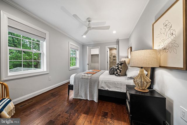 2010 CLARK PL, Alexandria, VA 22308