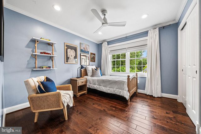 2010 CLARK PL, Alexandria, VA 22308
