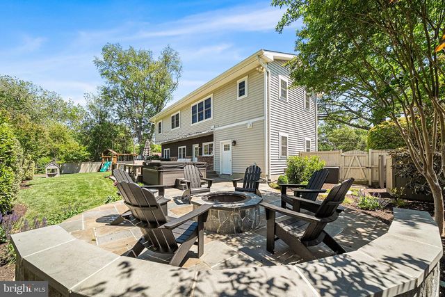 2010 CLARK PL, Alexandria, VA 22308