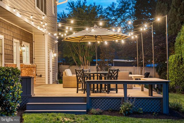 2010 CLARK PL, Alexandria, VA 22308
