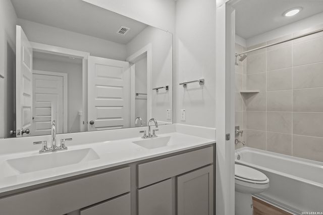 4123 Spirit Star Drive, San Antonio, TX 78109