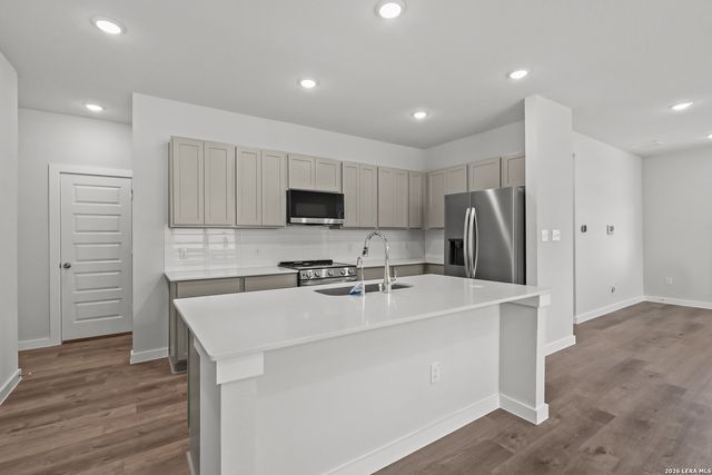 4123 Spirit Star Drive, San Antonio, TX 78109
