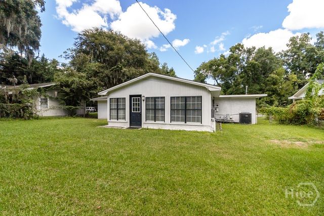 625 Stuart Street, Savannah, GA 31405