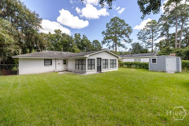 625 Stuart Street, Savannah, GA 31405