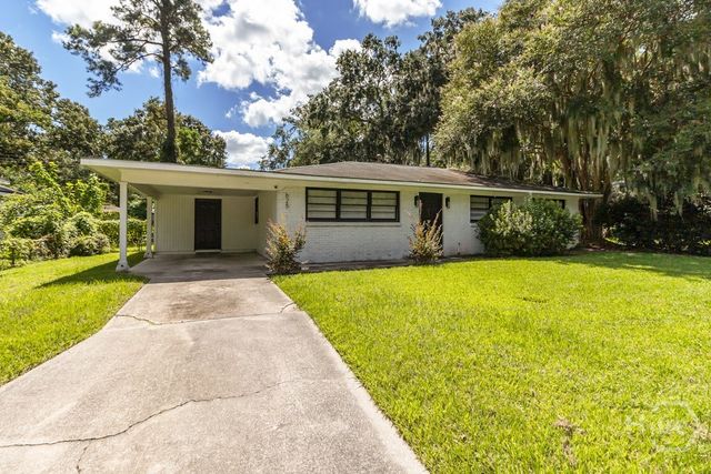 625 Stuart Street, Savannah, GA 31405