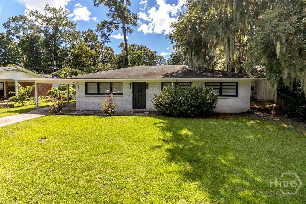 625 Stuart Street, Savannah, GA 31405