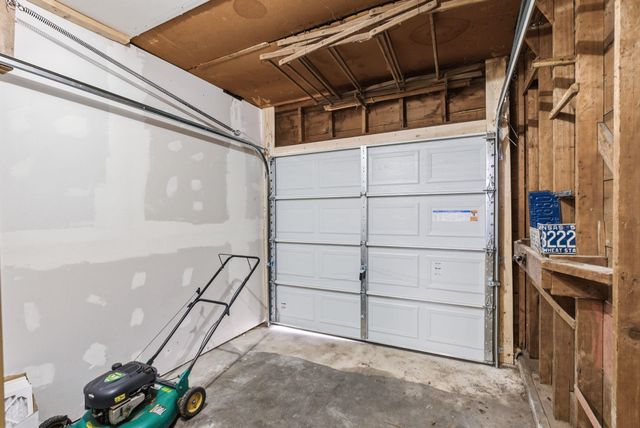 1824 S Millwood St, Wichita, KS 67213