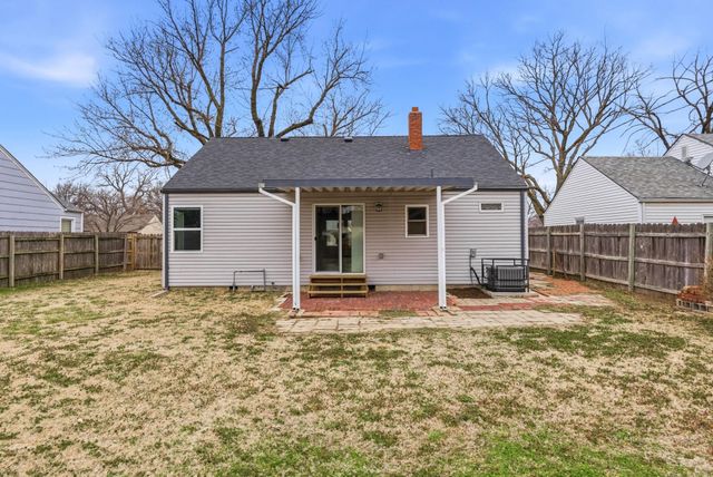 1824 S Millwood St, Wichita, KS 67213