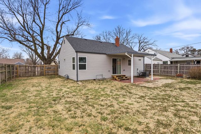 1824 S Millwood St, Wichita, KS 67213