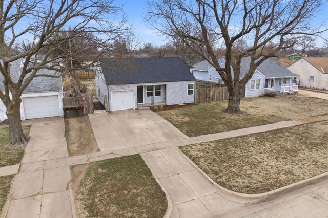 1824 S Millwood St, Wichita, KS 67213