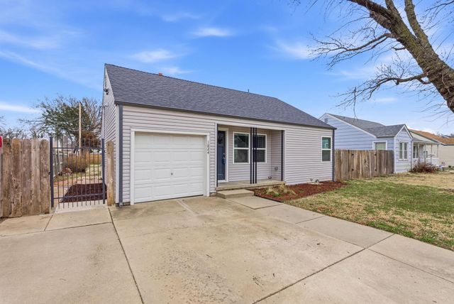 1824 S Millwood St, Wichita, KS 67213