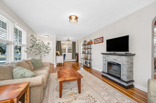 180 West Haven Road, Manchester, NH 03104